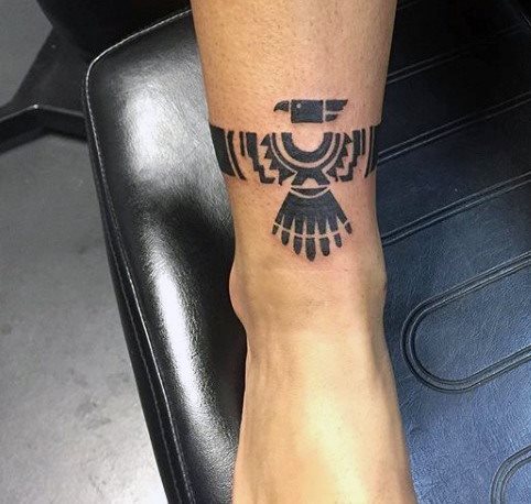 tatuaje azteca para hombre 70