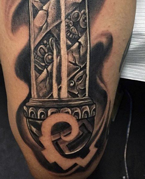 tatuaje azteca para hombre 71