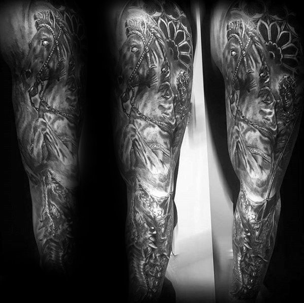 tatuaje caballo para hombre 15