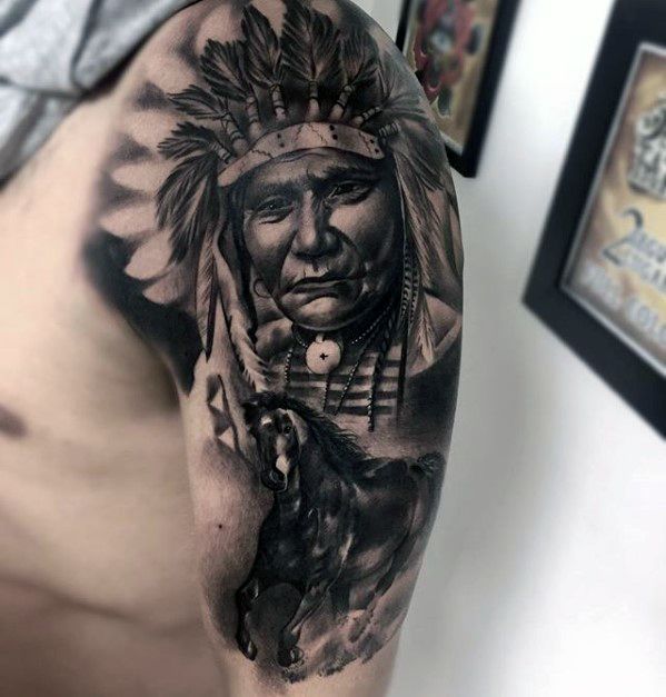 tatuaje caballo para hombre 44