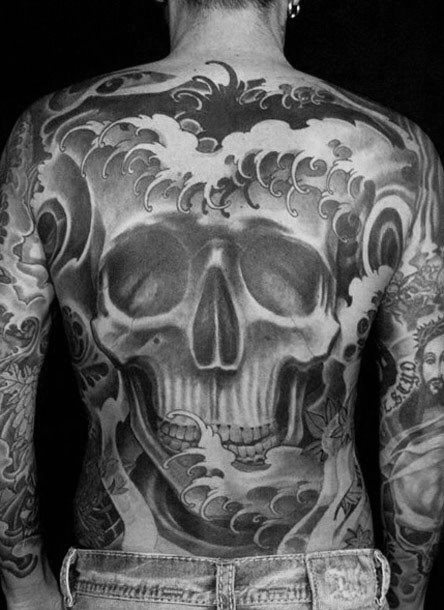 tatuaje calavera craneo japones para hombre 27