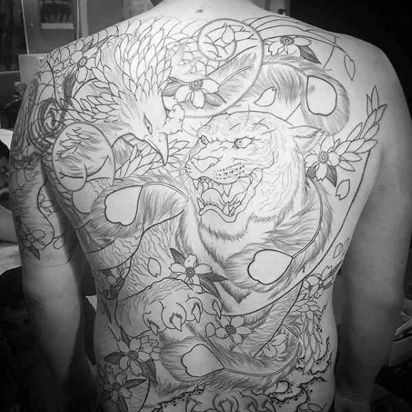 tatuaje fenix japones para hombre 34