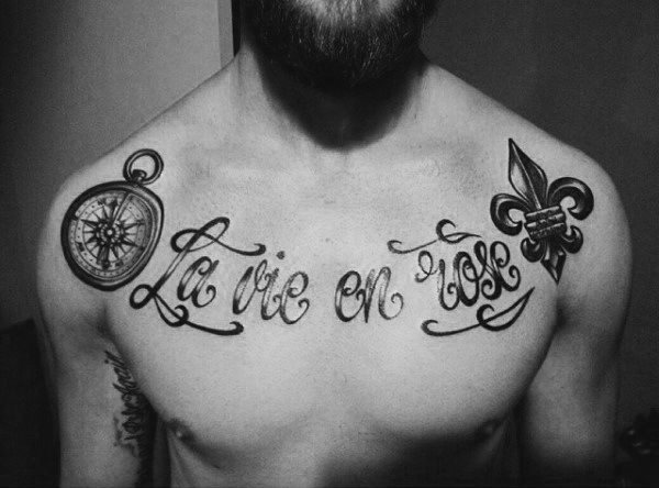 tatuaje flor de lis para hombre 40
