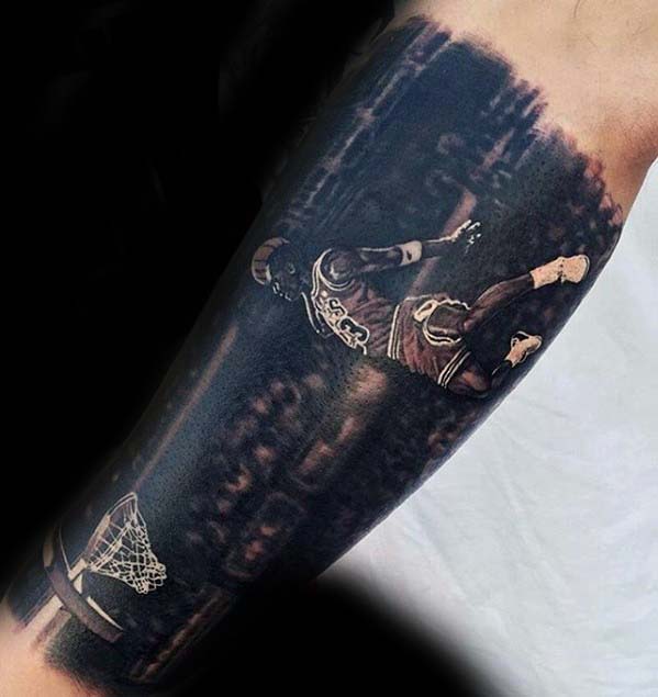 tatuaje genial antebrazo para hombre 30