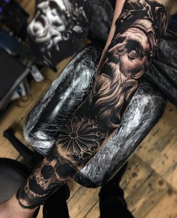 tatuaje genial antebrazo para hombre 39