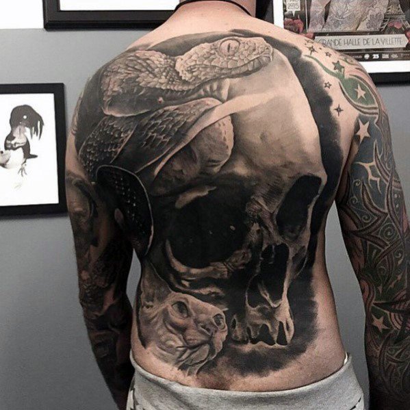 tatuaje genial calavera para hombre 28