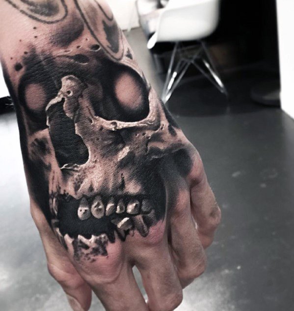 tatuaje genial calavera para hombre 35