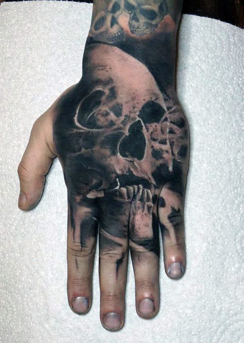 tatuaje genial calavera para hombre 36