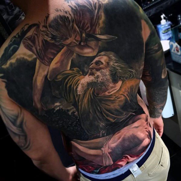 tatuaje genial espalda para hombre 19