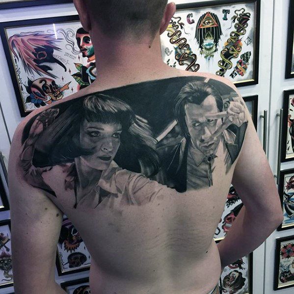 tatuaje genial espalda para hombre 25