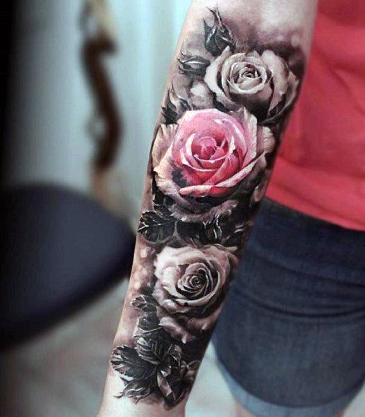 tatuaje genial rosas para hombre 12