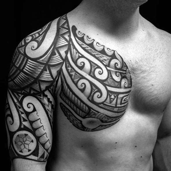 tatuaje genial tribal para hombre 45