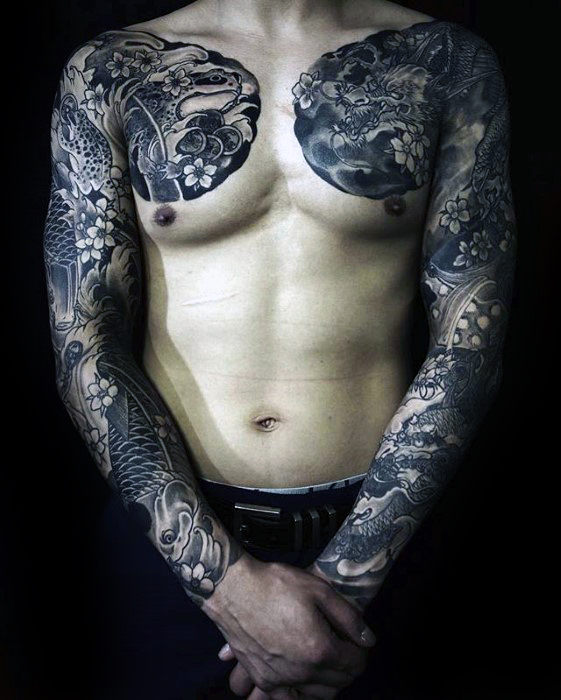 tatuaje japones pecho para hombre 01