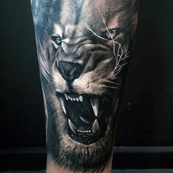 tatuaje leon antebrazo para hombre 29