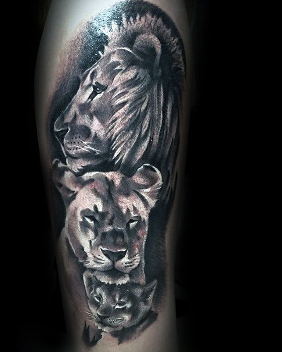 tatuaje leon pierna para hombre 23