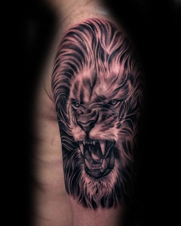 tatuaje manga leon para hombre 10