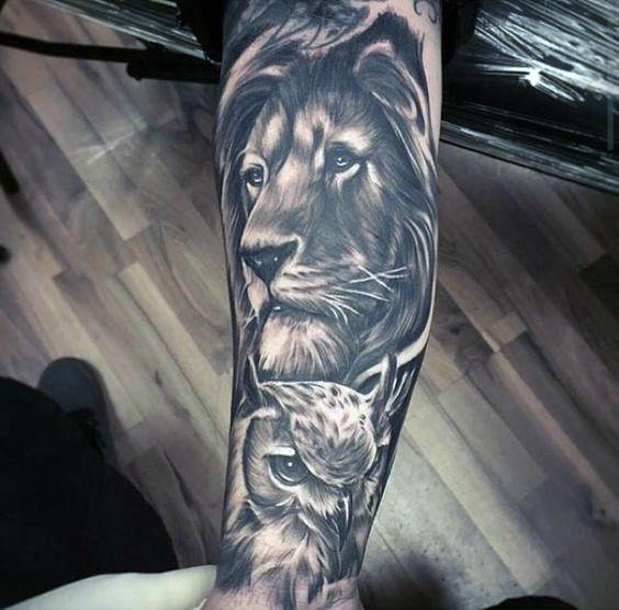 tatuaje manga leon para hombre 28