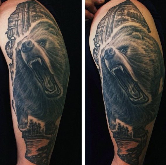 tatuaje oso para hombre 11