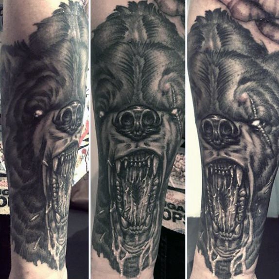 tatuaje oso para hombre 15