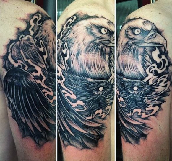 tatuaje pajaro para hombre 35