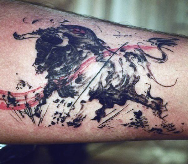 tatuaje toro para hombre 16