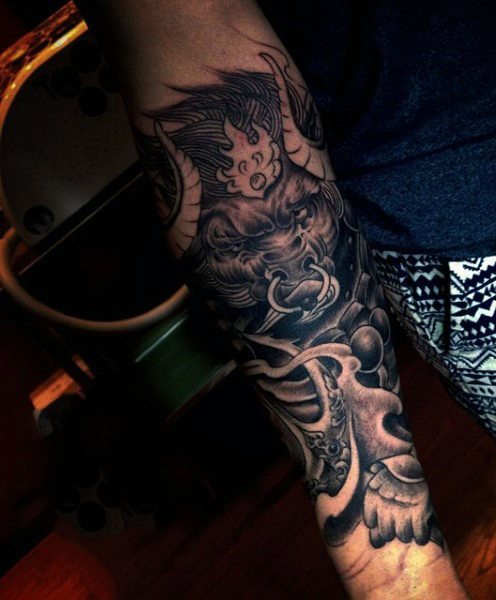tatuaje toro para hombre 22