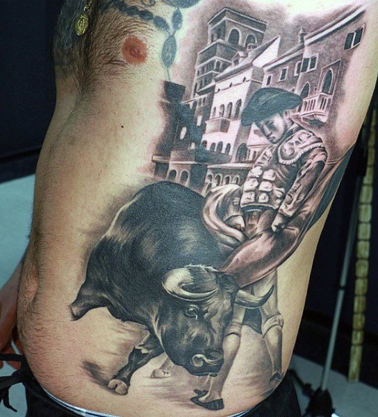 tatuaje toro para hombre 25