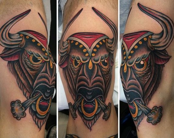 tatuaje toro para hombre 30