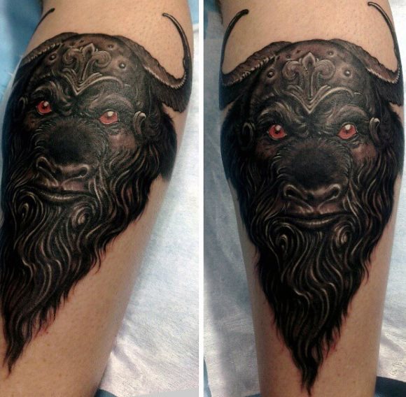tatuaje toro para hombre 34