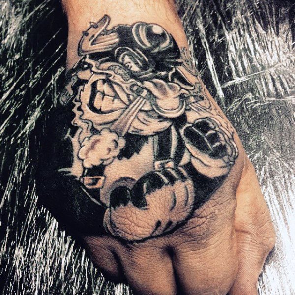 tatuaje toro para hombre 37
