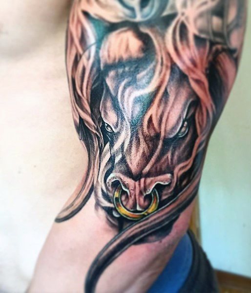 tatuaje toro para hombre 49