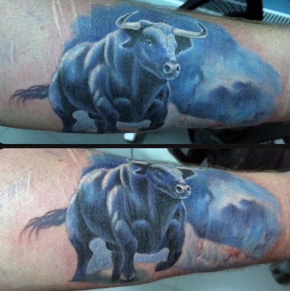tatuaje toro para hombre 55