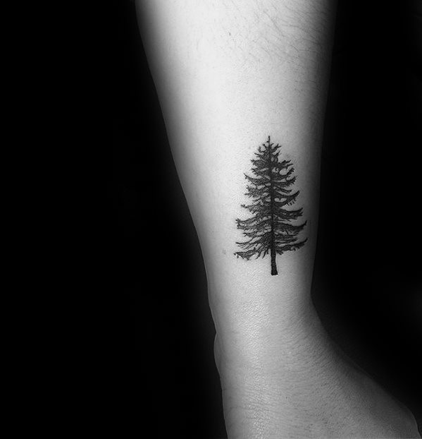 pequeno tatuaje arbol para hombre 36