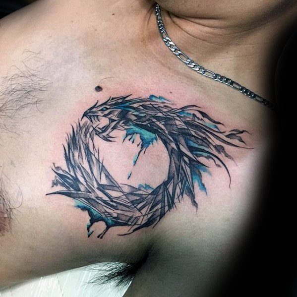 pequeno tatuaje dragon para hombre 07