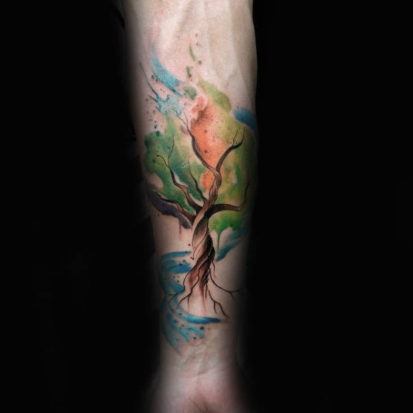 tatuaje acuarela arbol para hombre 21