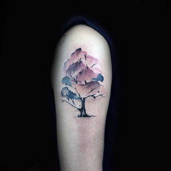 tatuaje acuarela arbol para hombre 54