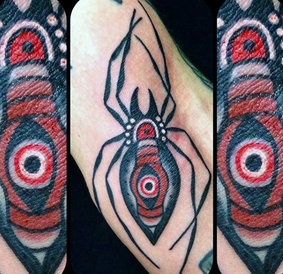 tatuaje arana para hombre 74