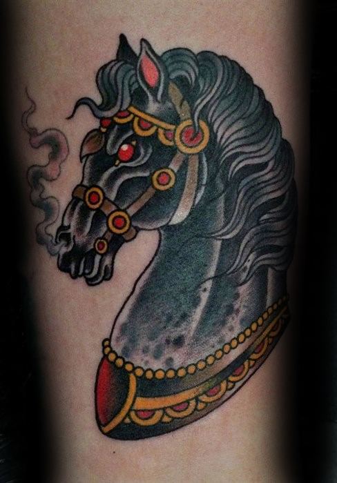 tatuaje clasico caballo para hombre 21