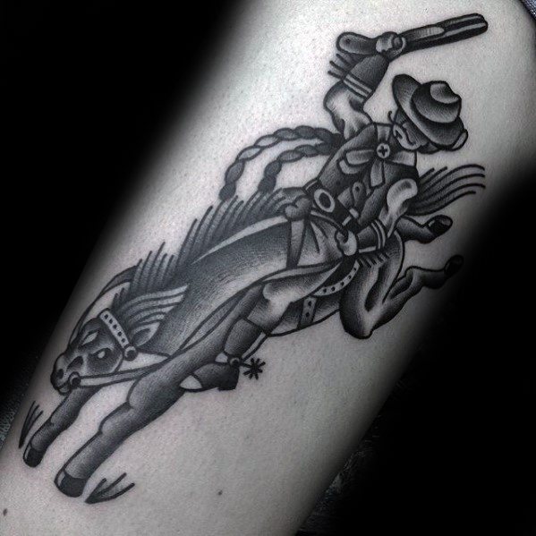 tatuaje clasico caballo para hombre 26