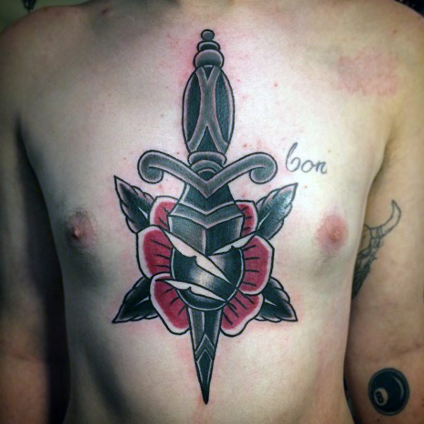 tatuaje clasico daga para hombre 20