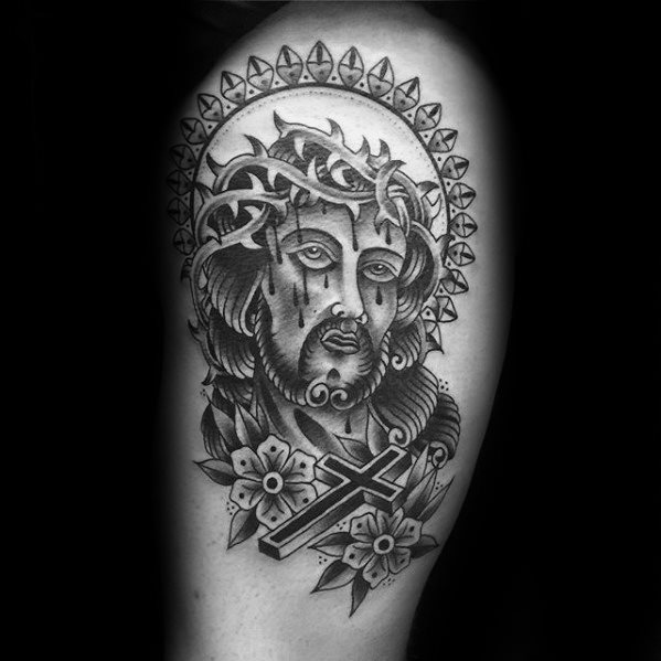 tatuaje clasico jesus para hombre 10