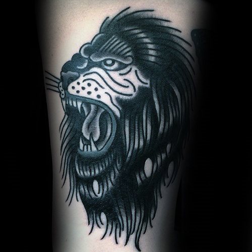tatuaje clasico leon para hombre 18