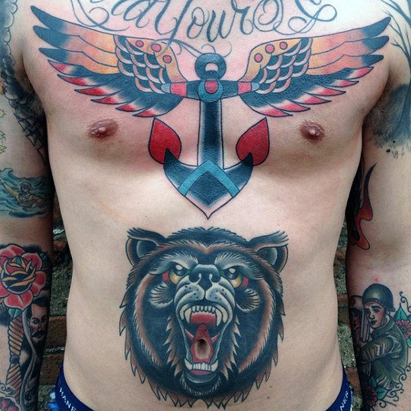 tatuaje clasico oso para hombre 14