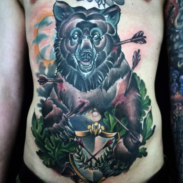 tatuaje clasico oso para hombre 29