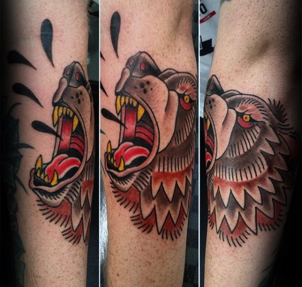 tatuaje clasico oso para hombre 36