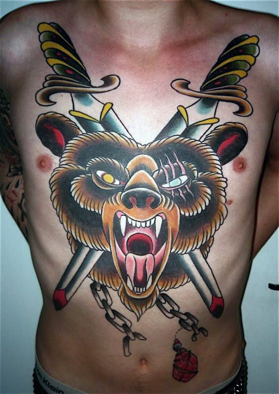 tatuaje clasico oso para hombre 40