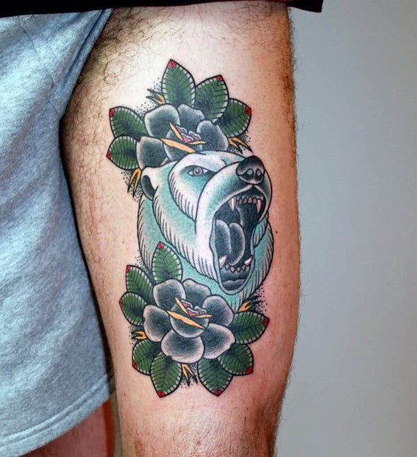 tatuaje clasico oso para hombre 41
