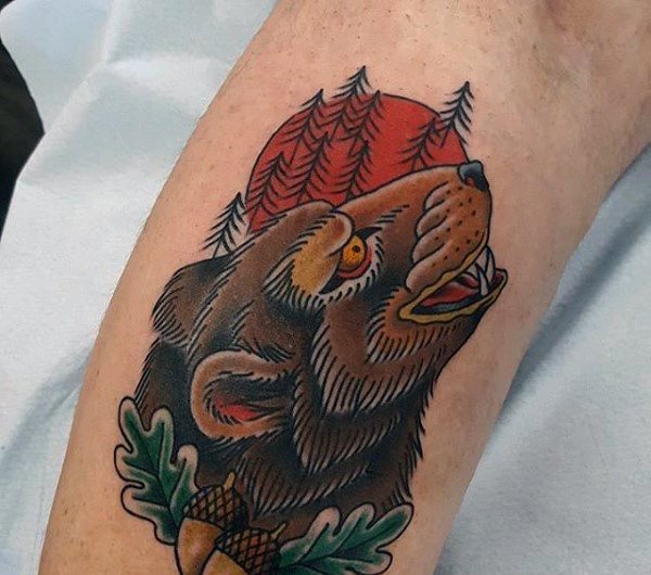 tatuaje clasico oso para hombre 43