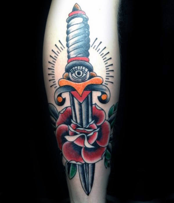 tatuaje clasico pierna para hombre 41