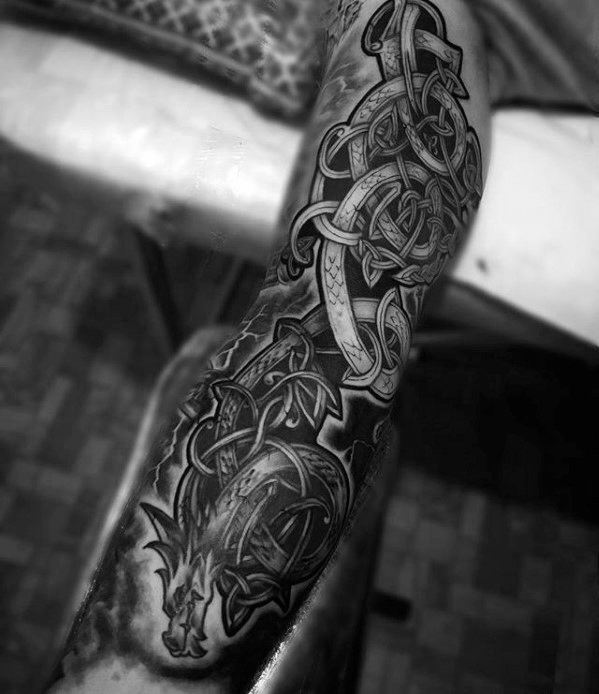 tatuaje dragon antebrazo 28